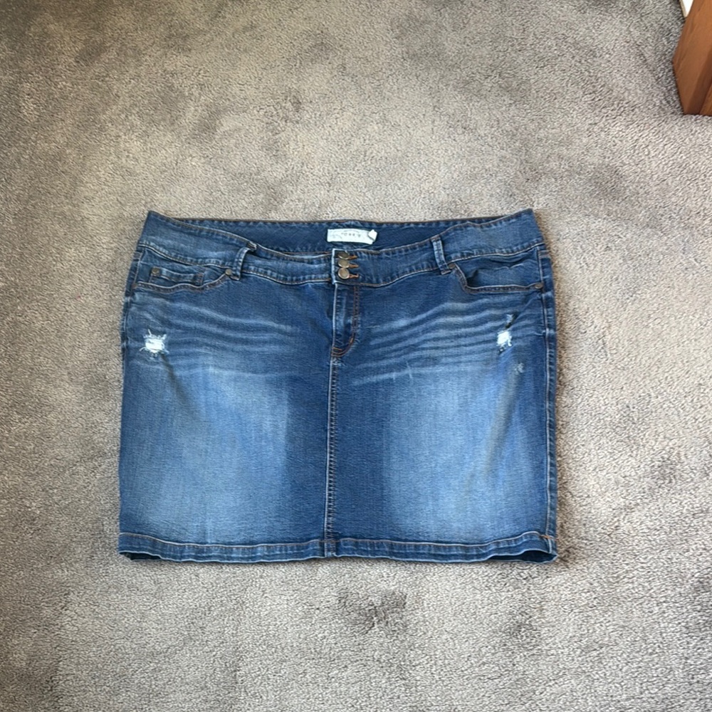 Torrid Plus Size Denim Mini Skirt Distressed Blue SIZE 26